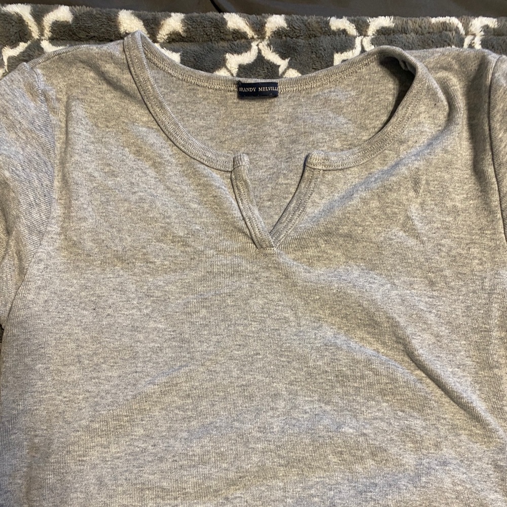 Brandy Melville grey half top.